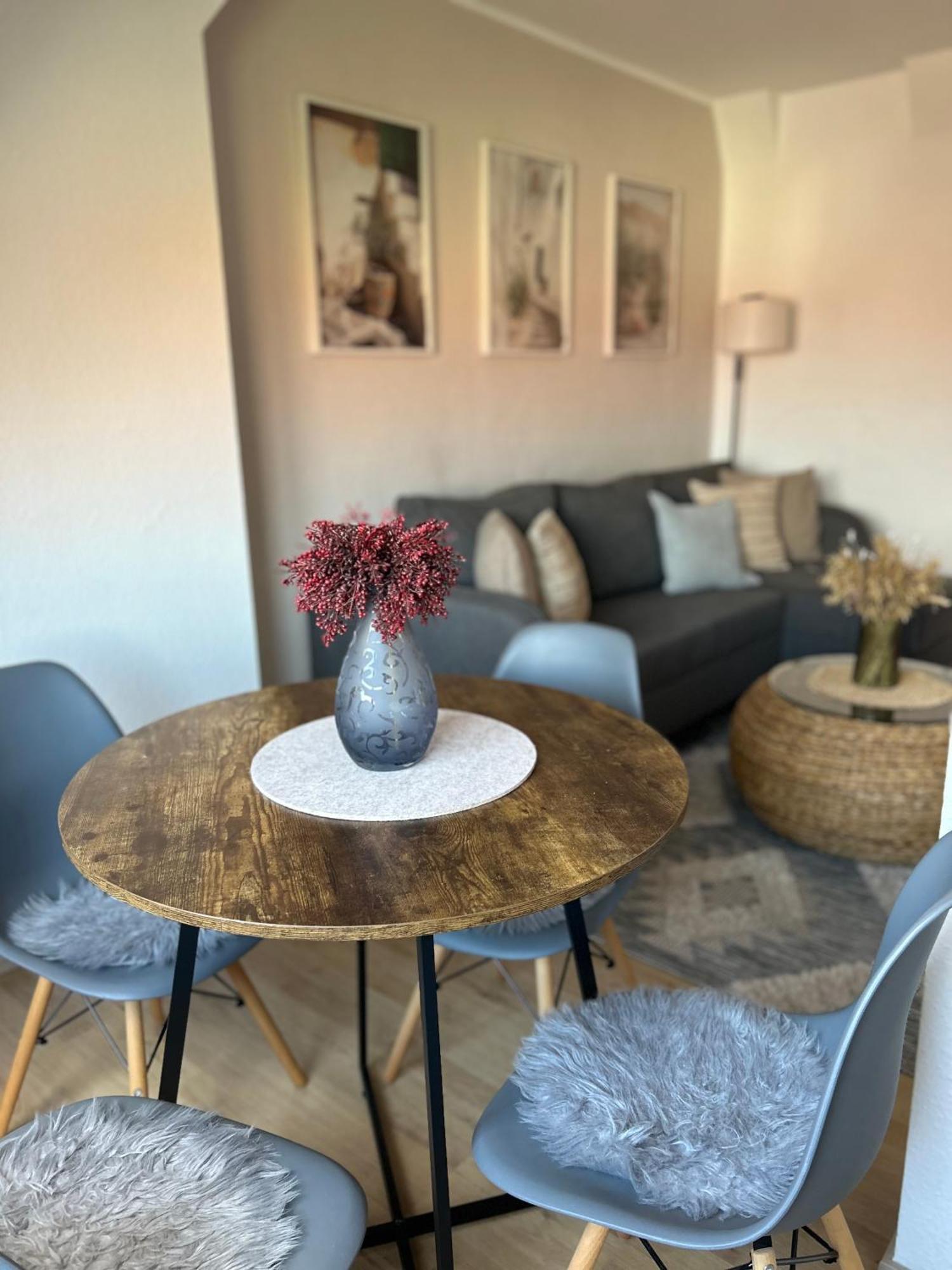 Gemuetliches Altstadtapartment Mit Balkon Und Smart Tv Erfurt Buitenkant foto